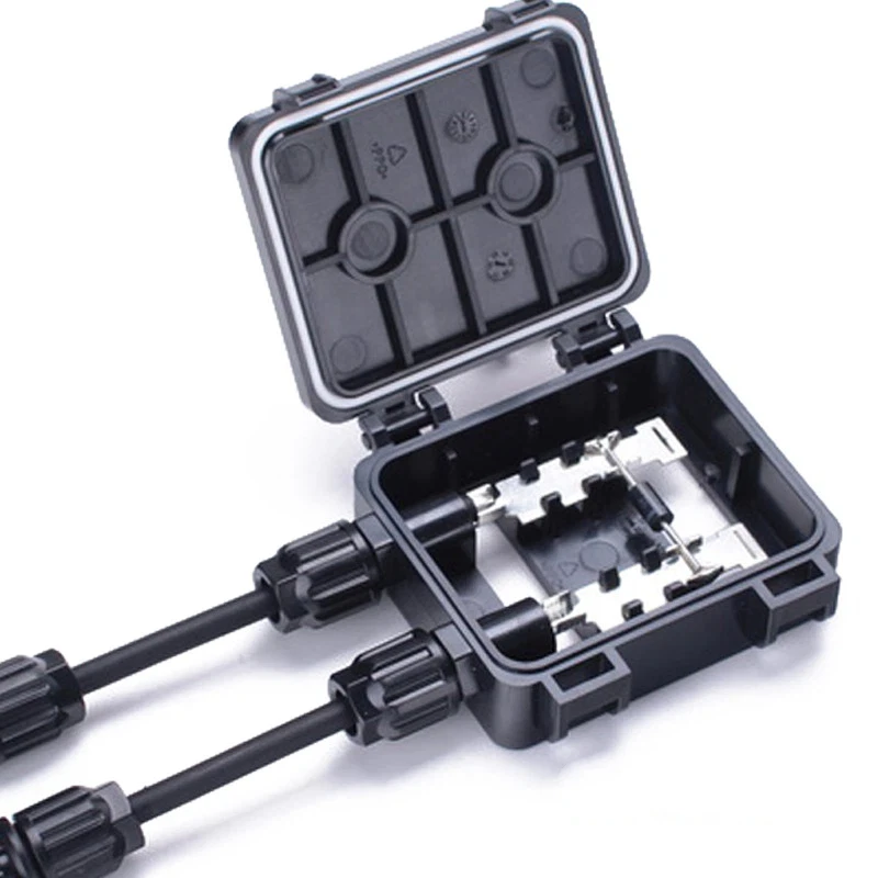 Waterproof Junction Box Solar - Caja de Conexiones Solar Impermeable para